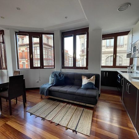 Atuaire Home Vivienda B Luminosa Parking Incluido En Plena Calle Comercial Burgo Buitenkant foto