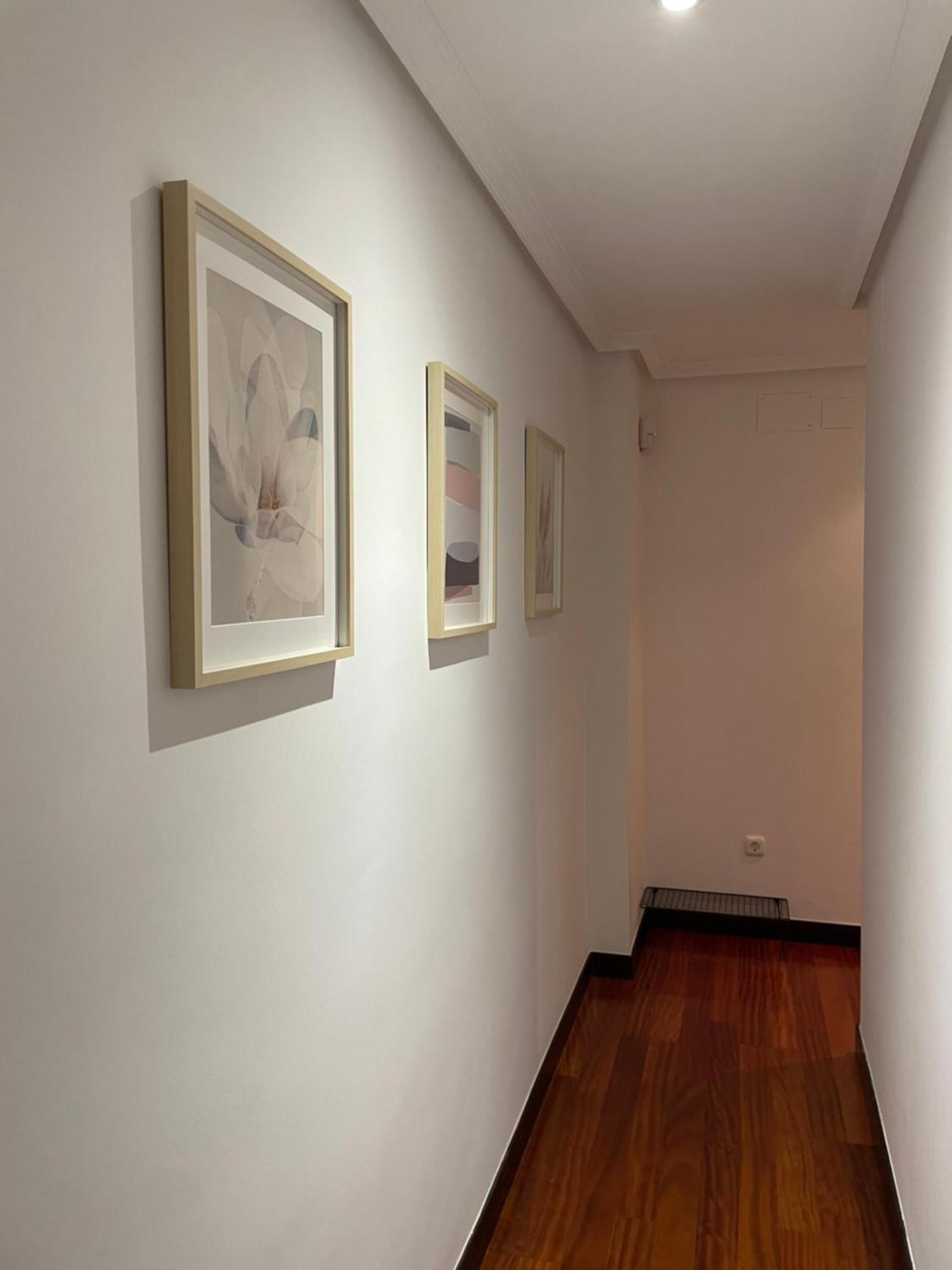 Atuaire Home Vivienda B Luminosa Parking Incluido En Plena Calle Comercial Burgo Buitenkant foto